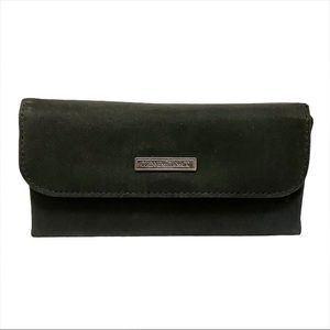 CORINNE MCCORMACK | glasses case holds 4 pairs
